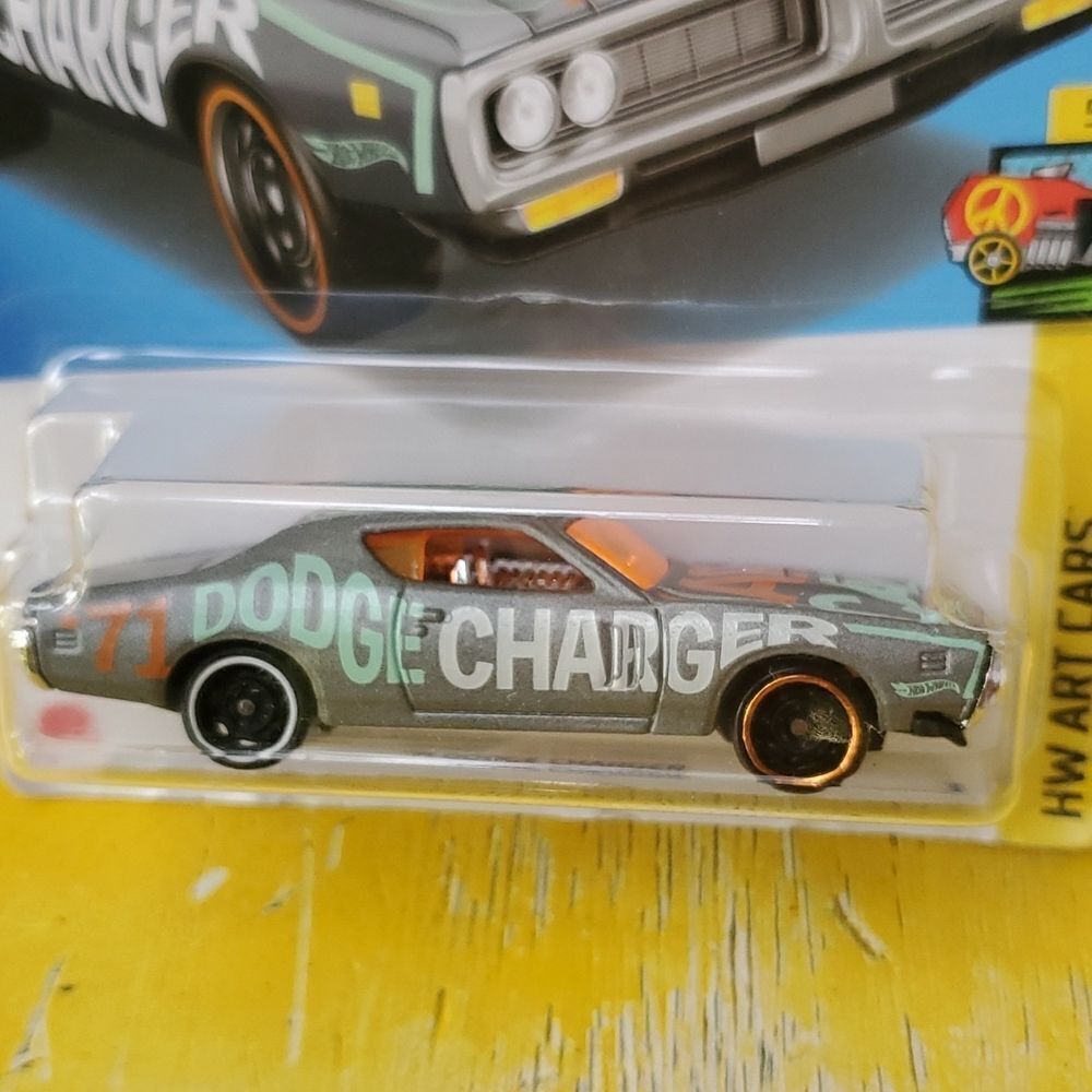 2021 Hot Wheels '71 Dodge Charger HW Art Cars